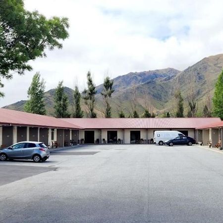 Sierra Motel And Apartments Omarama Buitenkant foto